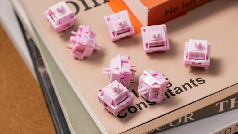 Akko x HMX Stellar Rose Switch